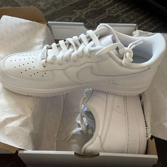 MEN AF1’s sneakers - Picture 3 of 3